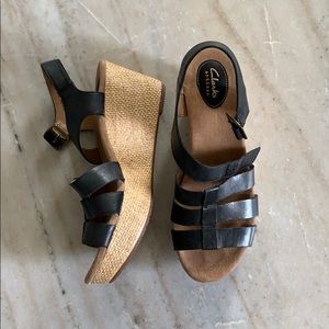 Clarks Strappy Black Platform Sandals